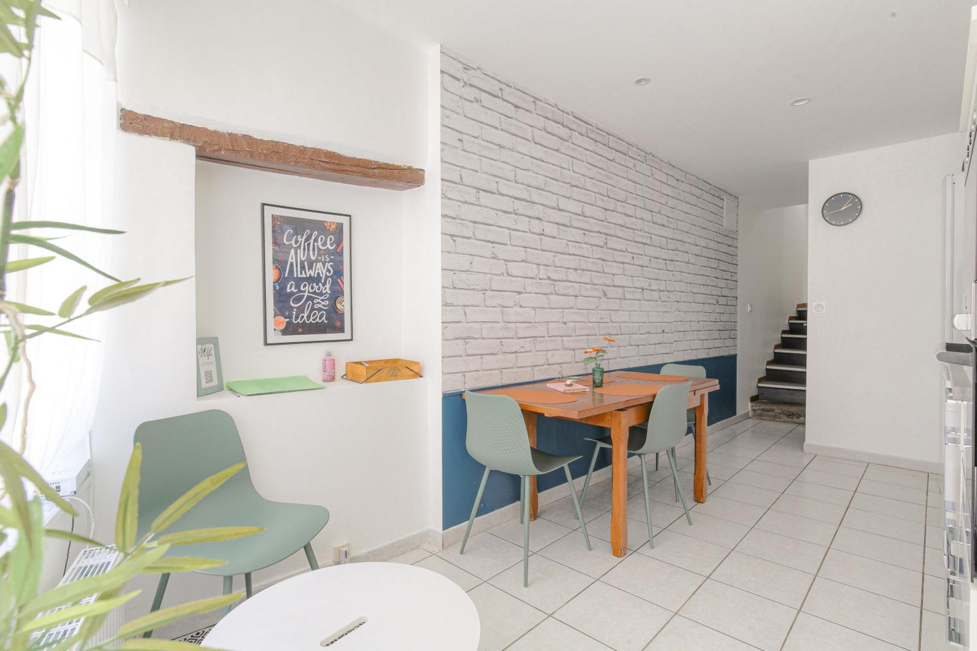 Jolie Maison Cosy à Lagnieu, proche CNPE Esterno foto